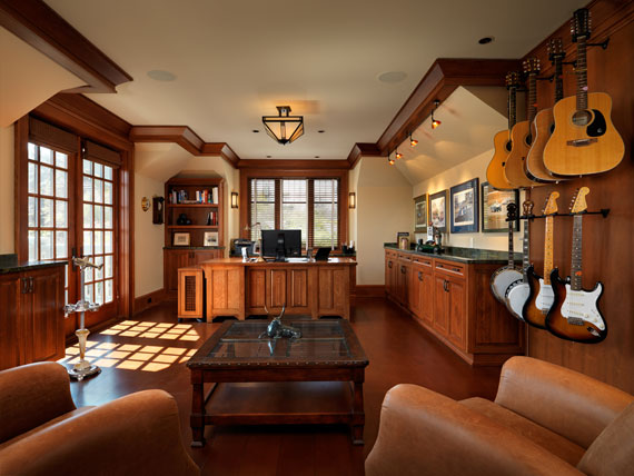 Maclure-Style Ocean-Front Home Windward Oaks By Michael Knight 20