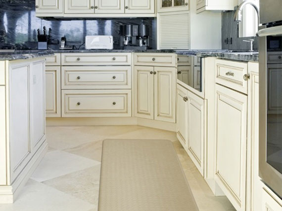 White Kitchen Design Ideas To Inspire You 28