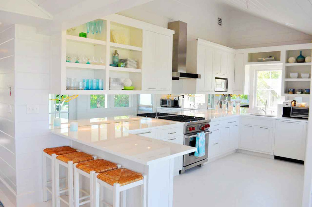 Lovely Kitchen Interiors With White Cabinets (12)