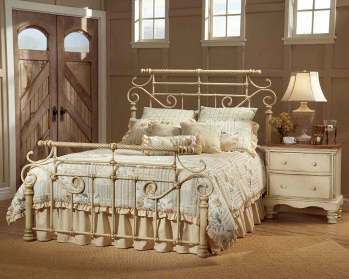 69485430703 Antique Bedroom Ideas With Vintage Classy Designs