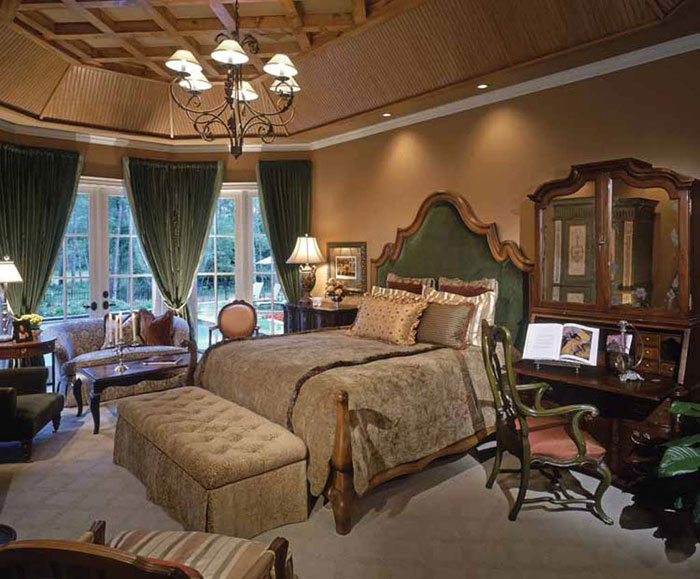 69485480008 Antique Bedroom Ideas With Vintage Classy Designs