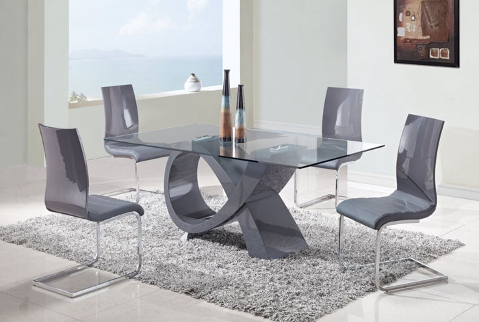 67958776633 Glass Dining Room Tables To Add A Contemporary Touch To Your Interior Design