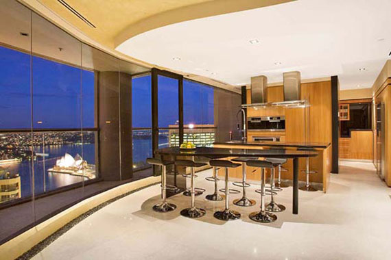 a26 Large Luxury Kitchens Designs (38 Pictures)