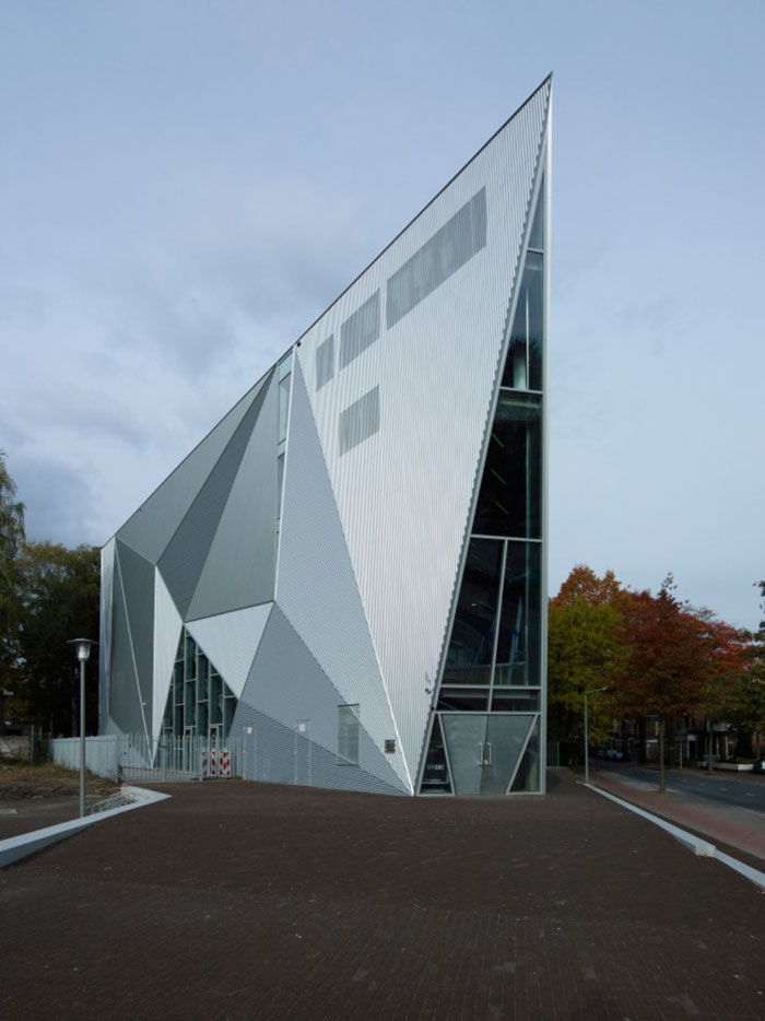 69682782714 Architecture Showcase: Buildings With Sharp Angles