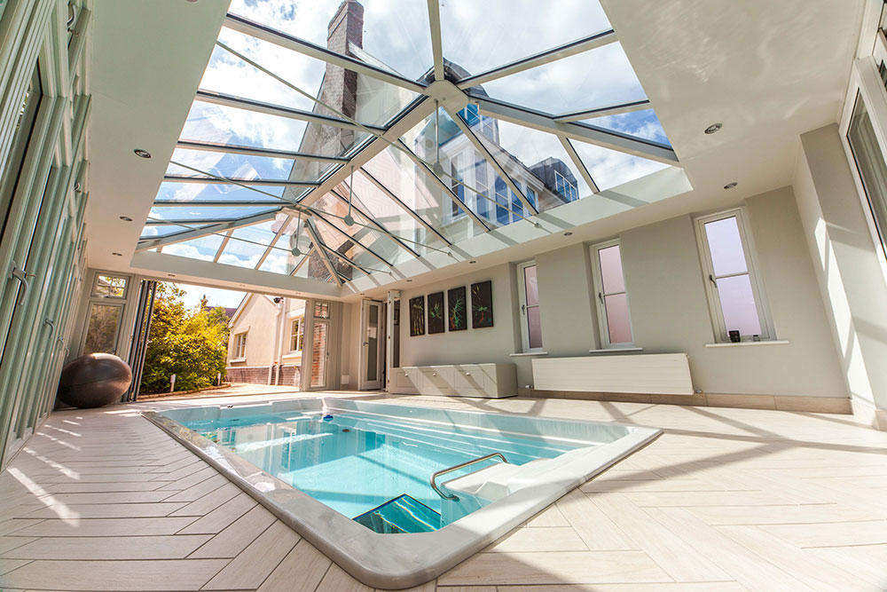 piscină interioară-Design-Idei-pentru-casa ta-7 Cele mai bune 46 de idei de design pentru piscina interioară pentru casa ta