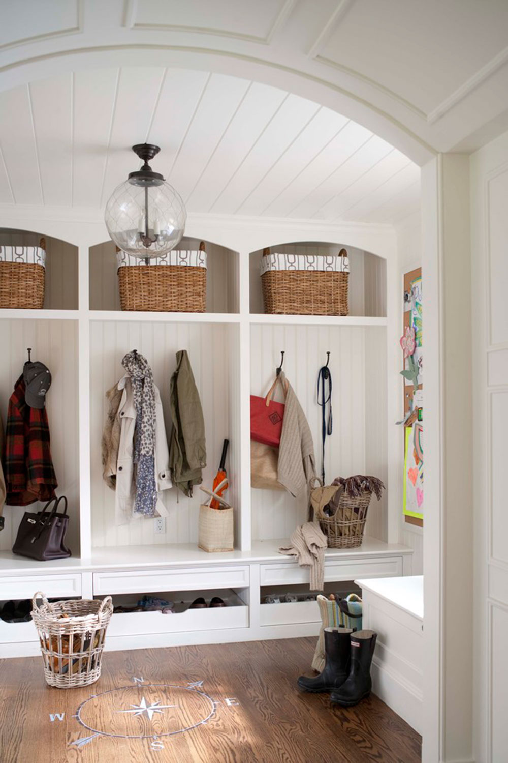 Clean-Your-House-With-These-Mudroom-Plans11 Clean Your House With These Mudroom Plans