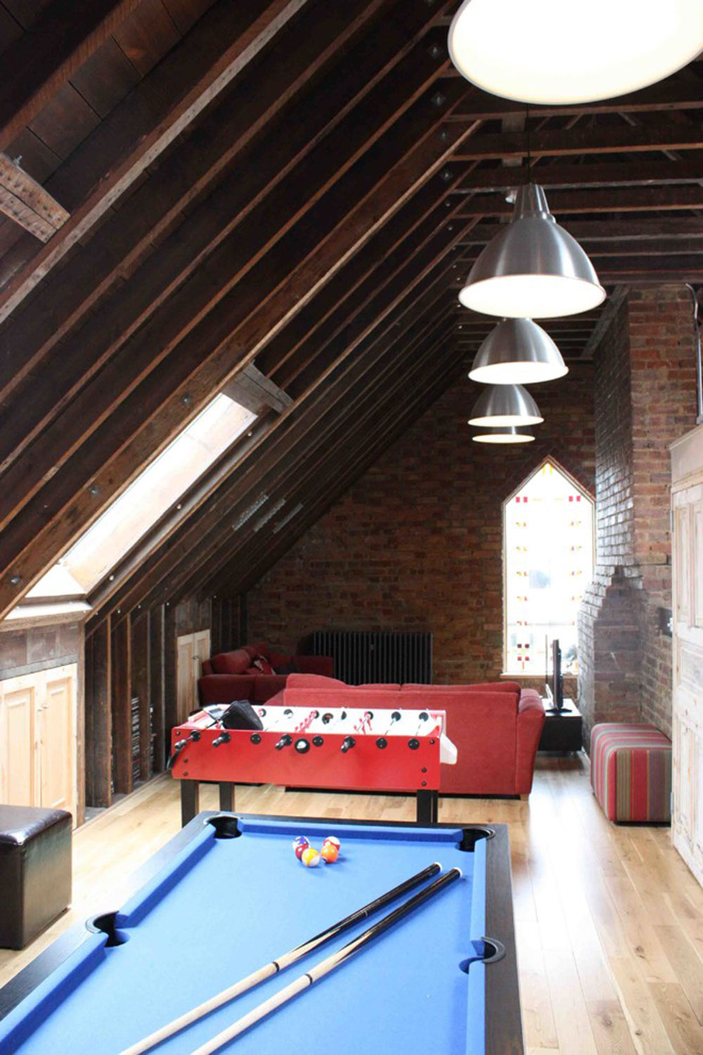 Equipped-Game-Room-For-Quality-Time8 Fully Equipped Game Room Ideas