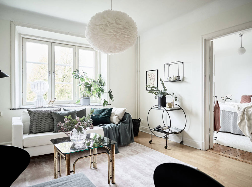 scandinavian-living-room-by-Stylingfabriken Monstera Deliciosa: How To Use It To Decorate Your Rooms