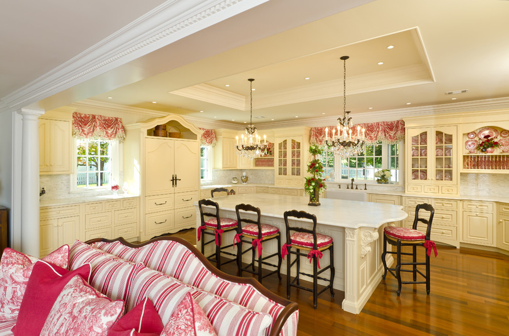 Hillenburg-Kitchen-by-Jay-Rambo-Co French Country Décor: Design and Ideas to Inspire You