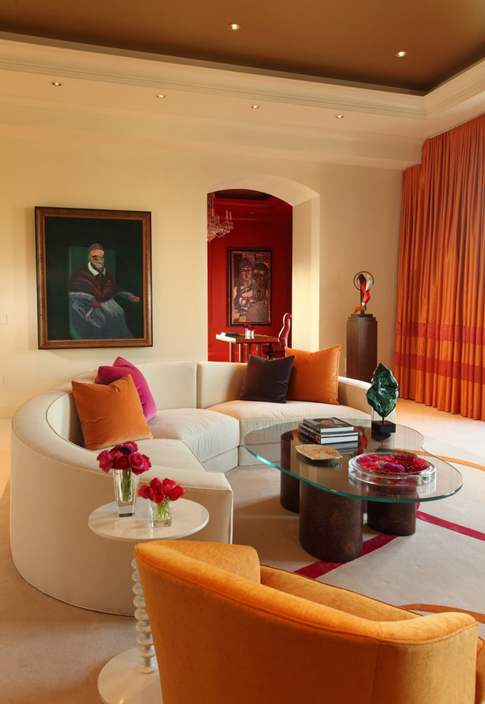 moderne-stue-værelse-for-fred-design ved hjælp af ferskenfarven til at dekorere fantastiske interiører
