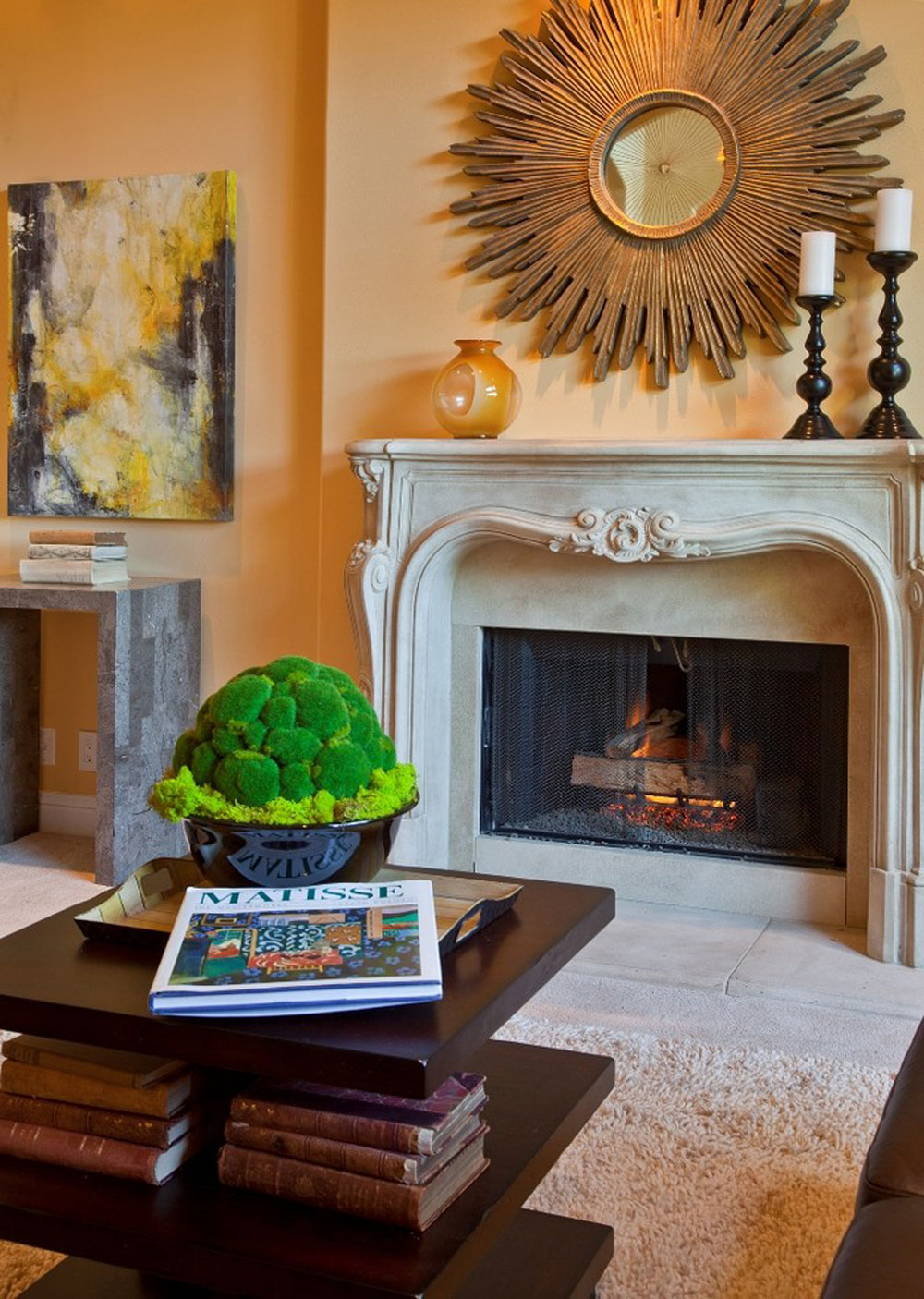 Meydenbauer-Residence-by-Andrea-Braund-Home-Staging-Design ved hjælp af ferskenfarven til at dekorere fantastiske interiører