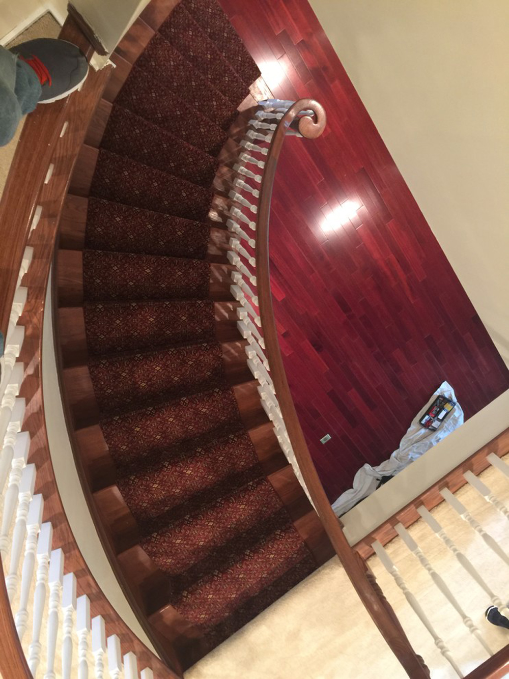 Carpeted-Stairs-by-Molyneau The carpet for stairs and how to pick the best one out there
