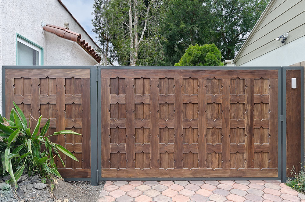 Custom-wood-driveway-gate-by-Pacific-Garage-Doors-Gates How to build a wooden gate that looks amazing