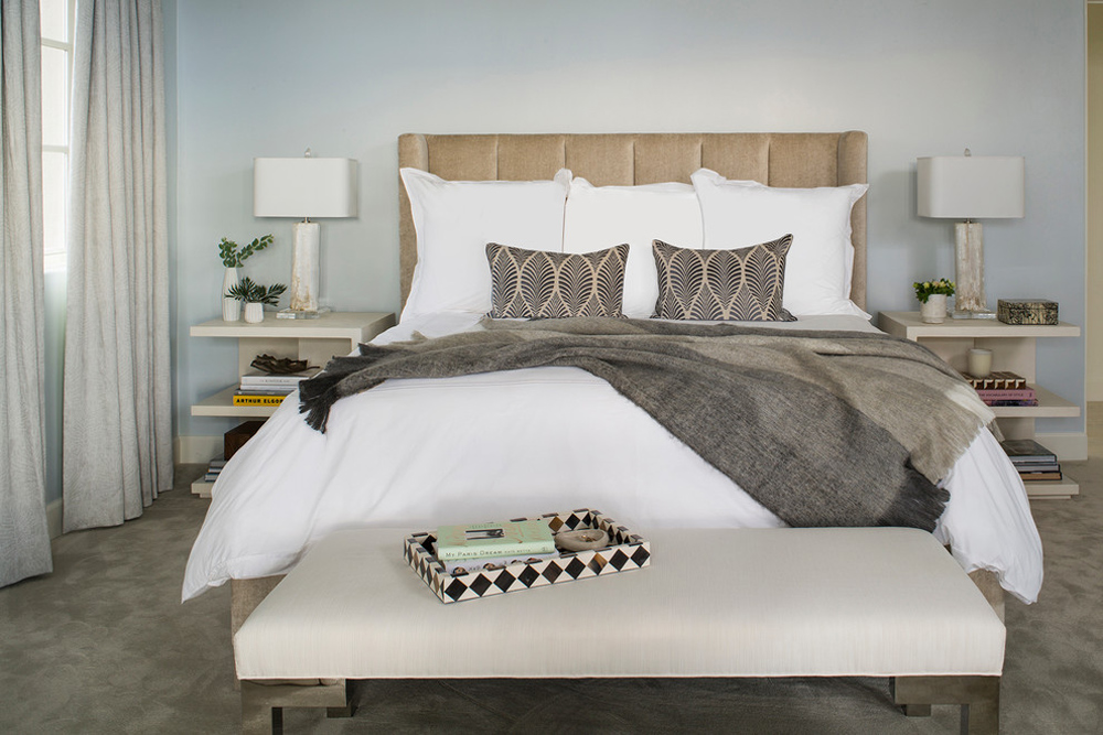 Santa-Barbara-California-by-Smith-Firestone-Associates Beach bedroom ideas that look good on a seaside home