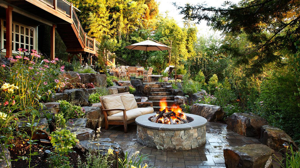 The-Backyard-Landscaping-Ideas-with-Fire-Pit 4 Features That Will Make You Want to Spend More Time in Your Backyard