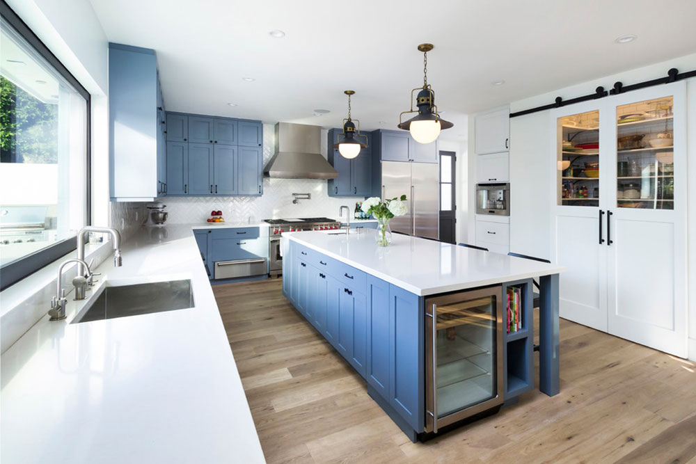 Danalda-Residence-by-Von-Fitz-Design What colors go with blue? Blue paint ideas for your interiors