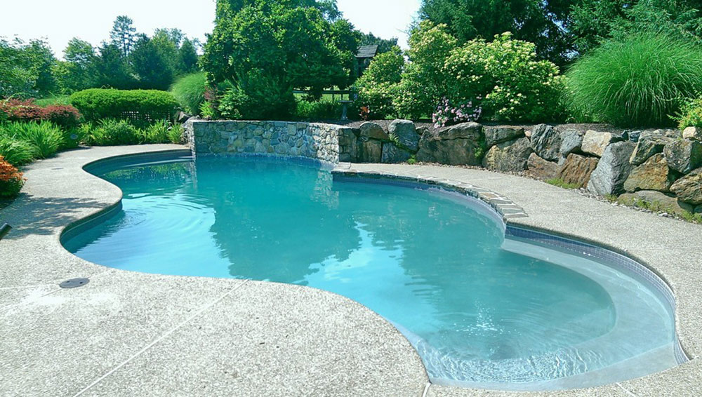 Pool-Cleaning-Maintenance-Service-Greenville-Delaware-by-Colony-Pool-Service-of-Delaware-Inc. The only guide you need on how to clean a green pool