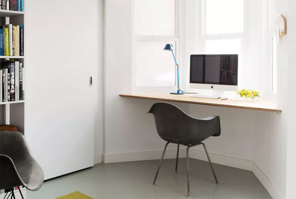 Floating-Window-Desk Using a desk for a small space and the options that you can try
