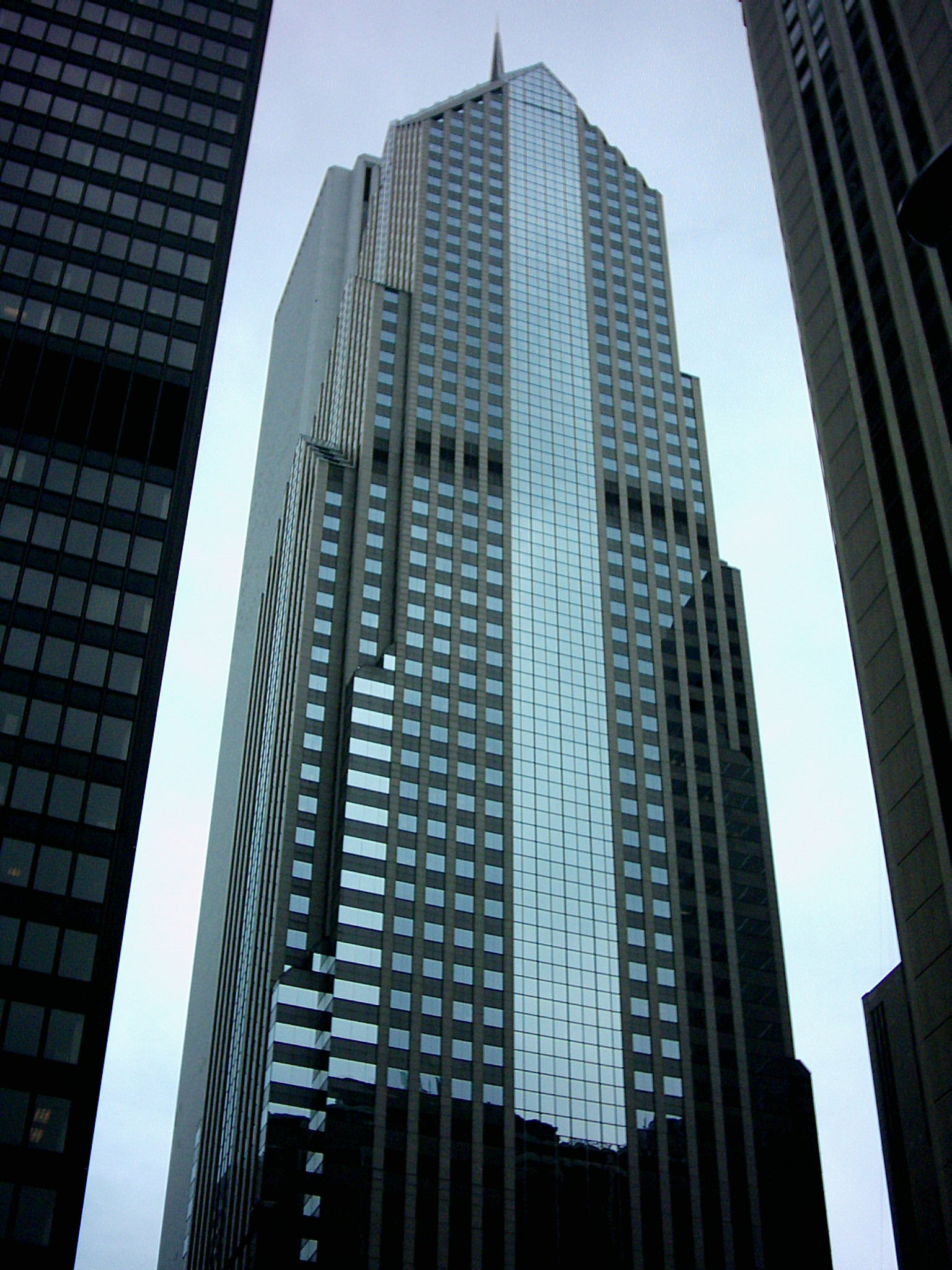 Two_Prudential_Plaza Chicago skyscrapers, the eye-catching tall buildings in the Windy City