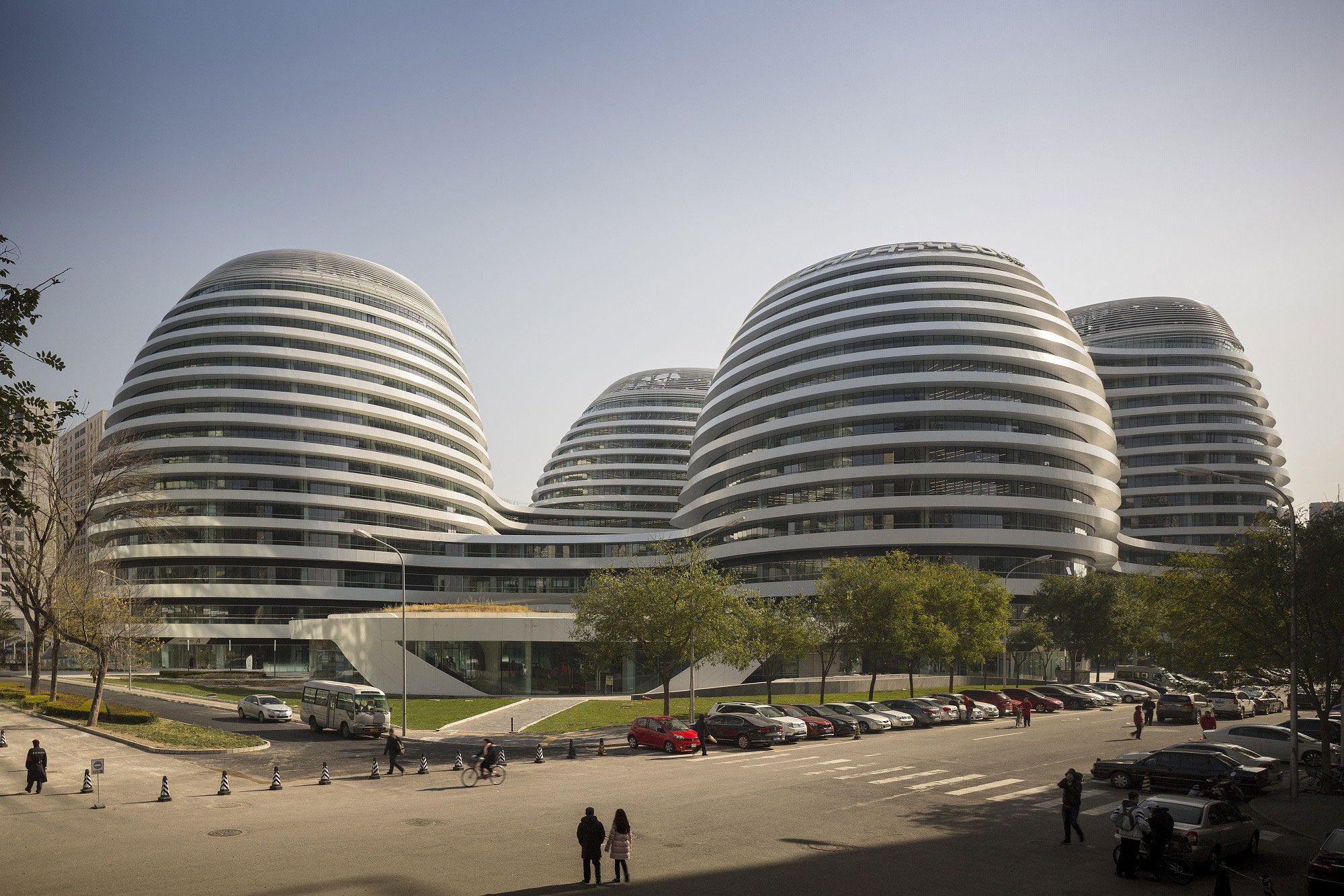 Galaxy-SOHO-Beijing-China The Zaha Hadid buildings that are awe inspiring (A must see)