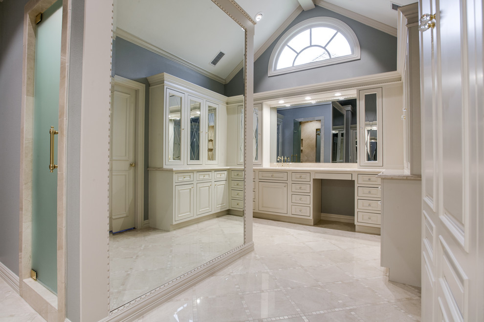 Marquette-Street-by-The-Vaughan-Group Bathroom windows ideas that you can try for your home