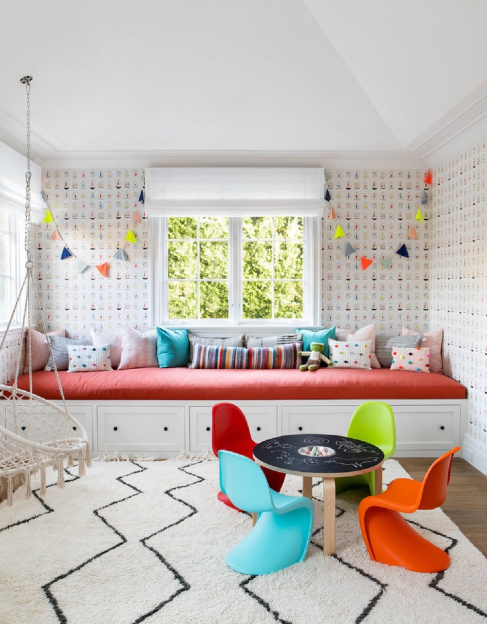 42.LosAngelesPacificPalisadesbyChangoCo.-Playroom Kids playroom ideas to arrange and decorate the coolest kids space
