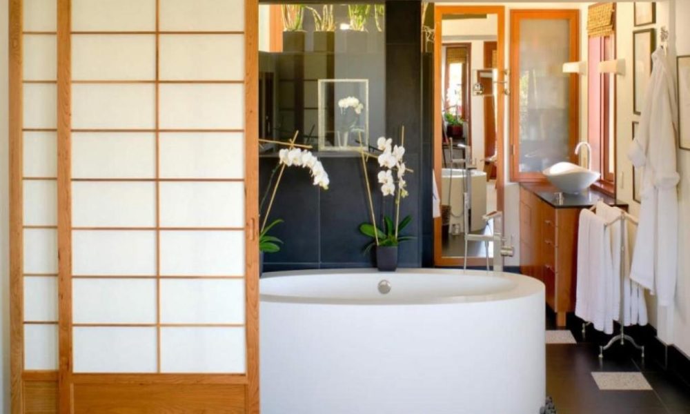 Japanese-Master-Bathroom-1000x600 Modern bathroom door ideas to try in your house in the near future