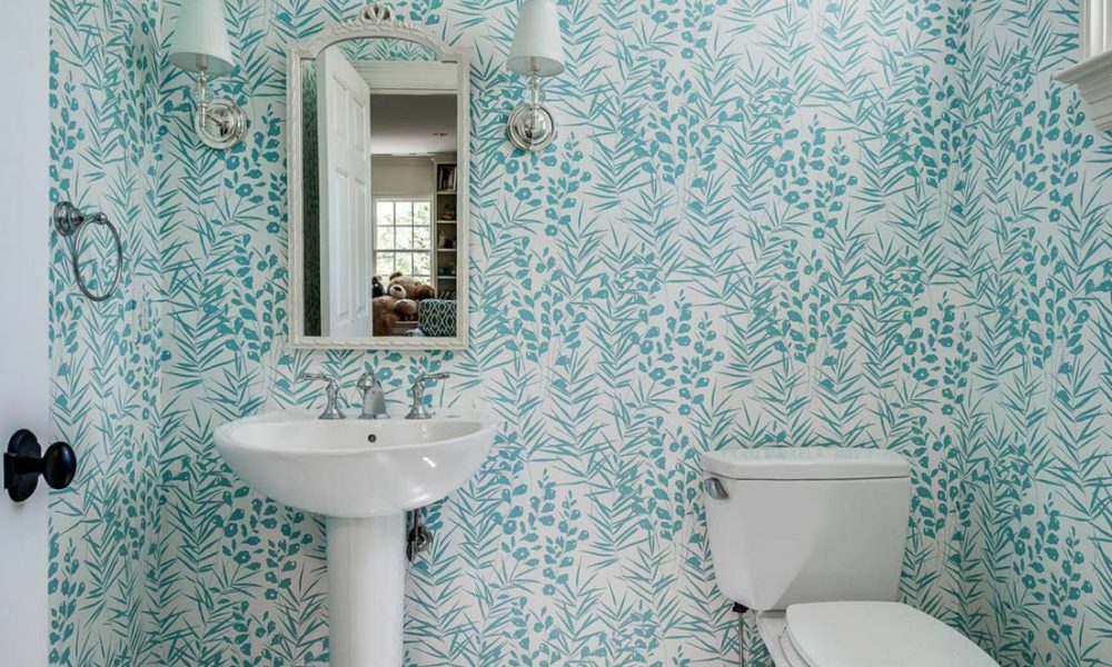 MC24-1000x600 Bathroom wallpaper ideas that you can try in your home