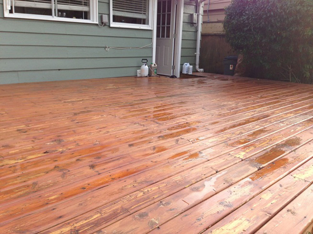 before-sand How to sand a deck (The guide you should follow)