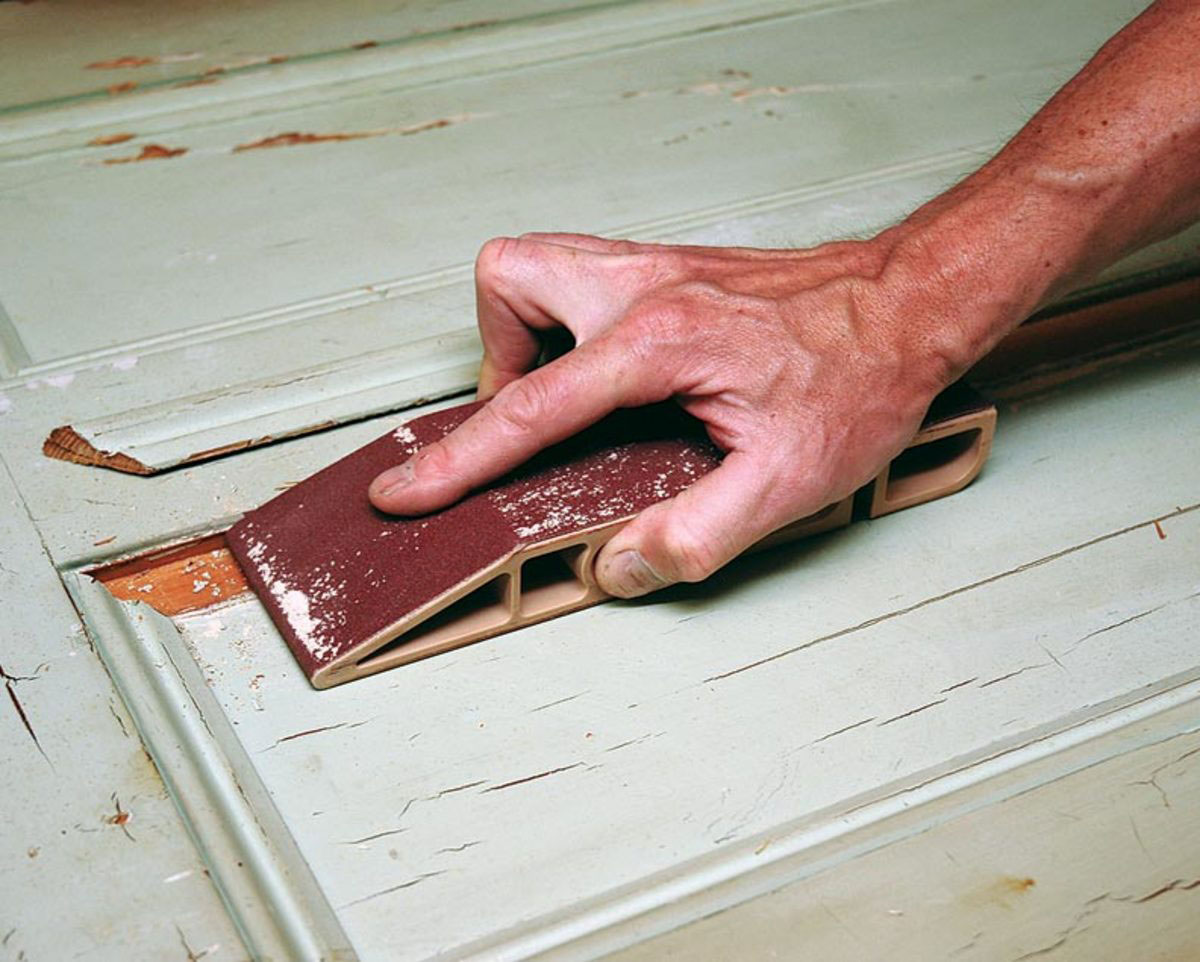 manual-sander How to sand a deck (The guide you should follow)