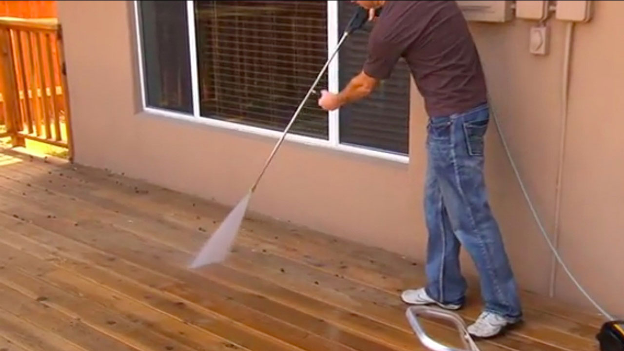power-wash1 How to sand a deck (The guide you should follow)