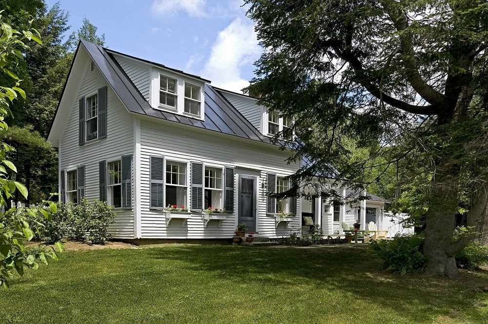 cod12 What you should know about the Cape Cod house style