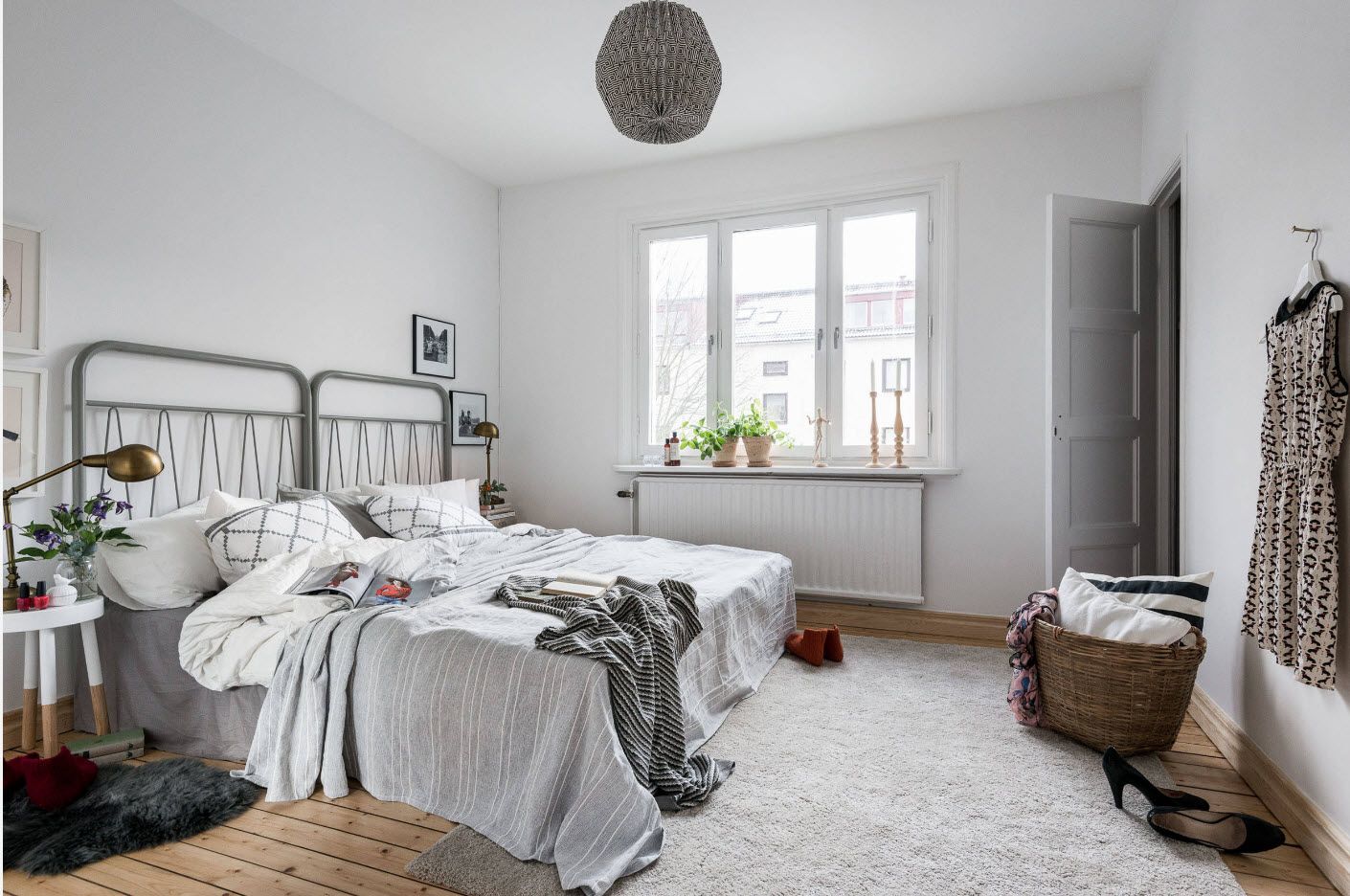 door1 Scandinavian bedroom ideas that will inspire you for a remodel