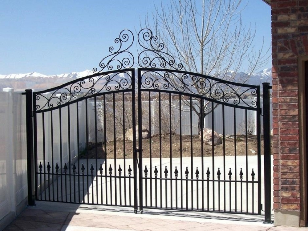 dw16 Different driveway gate ideas that could look great for you