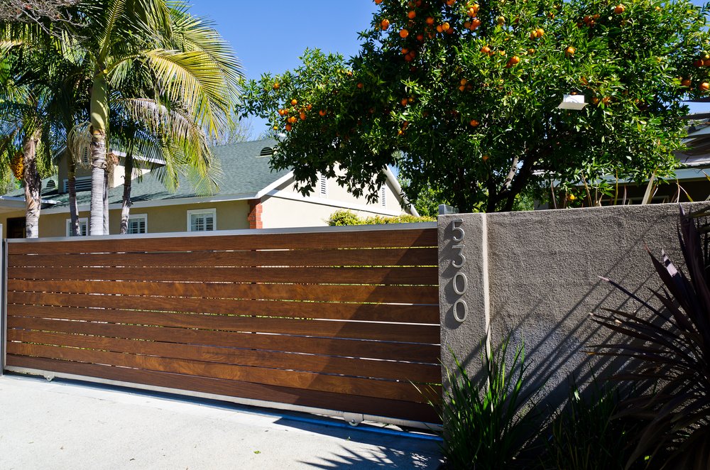 dw7 Different driveway gate ideas that could look great for you