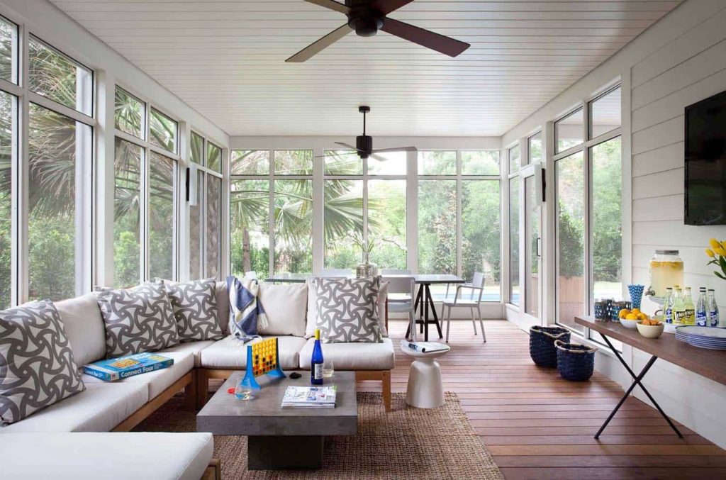 Awesome screened-in porch ideas that can inspire you