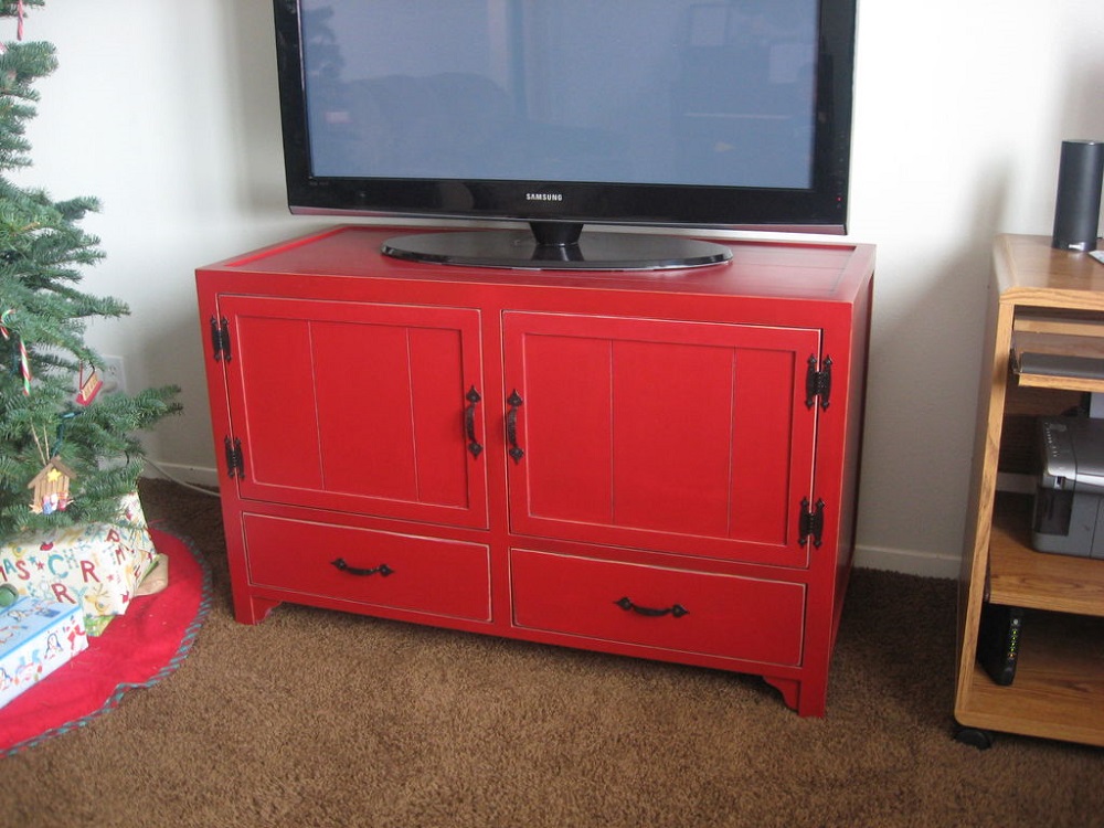 tv3 DIY TV stand ideas and examples, you could set up in your home