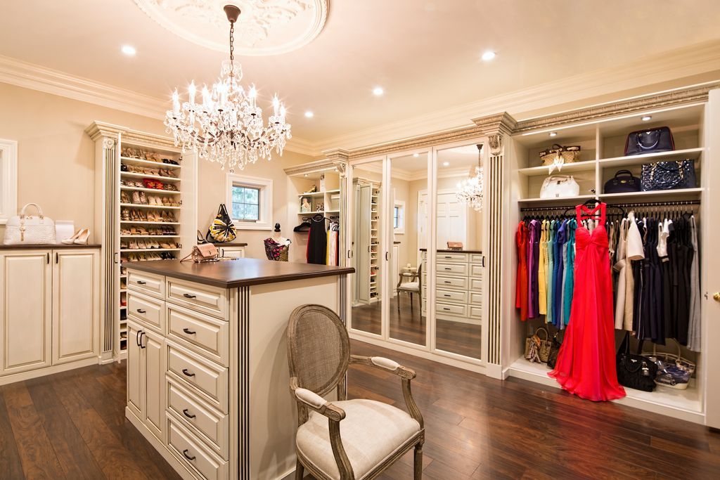 wc15 Cool walk-in closet ideas you should have in your home