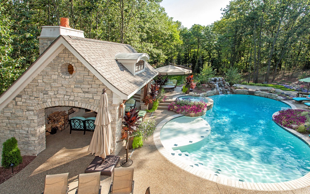 p11 Awesome pool house designs that will make your pool space look great