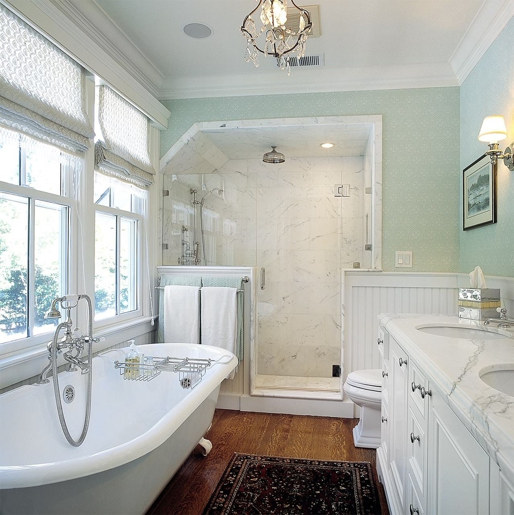 w1-1 How you can take full advantage of these wainscoting bathroom ideas