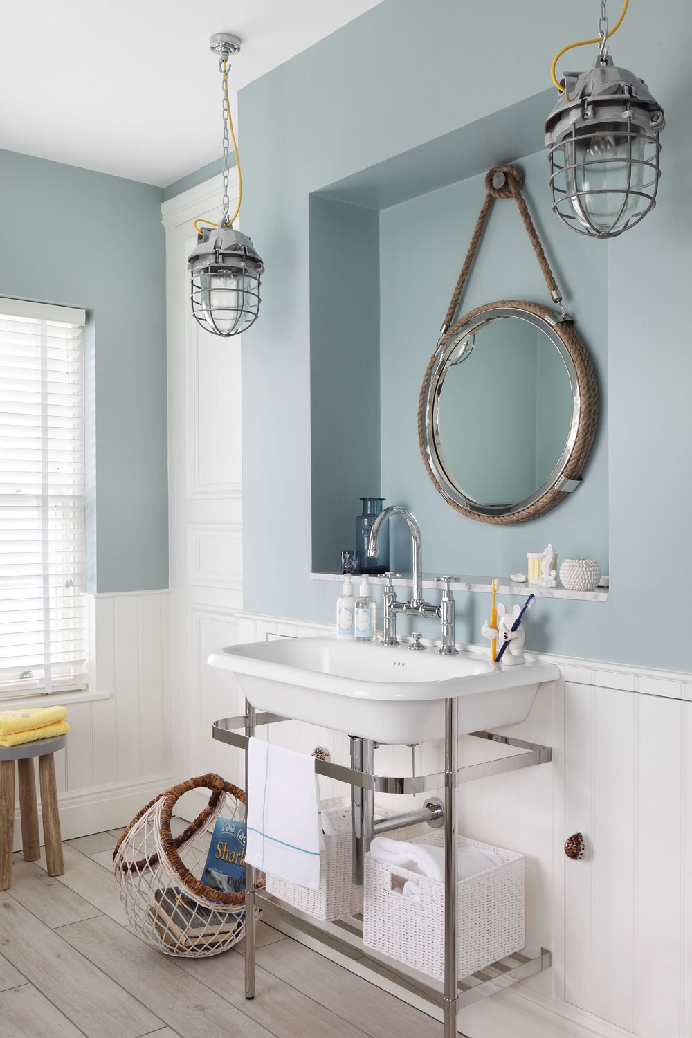 t1-78 The awesome nautical bathroom décor and pictures to inspire you