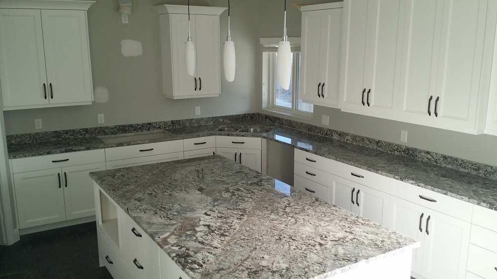 t3-118 White ice granite countertops, inspiration and tips for using them