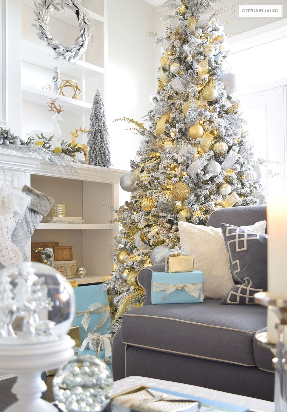 t3-149 Christmas living room decorations you must try in the holiday season