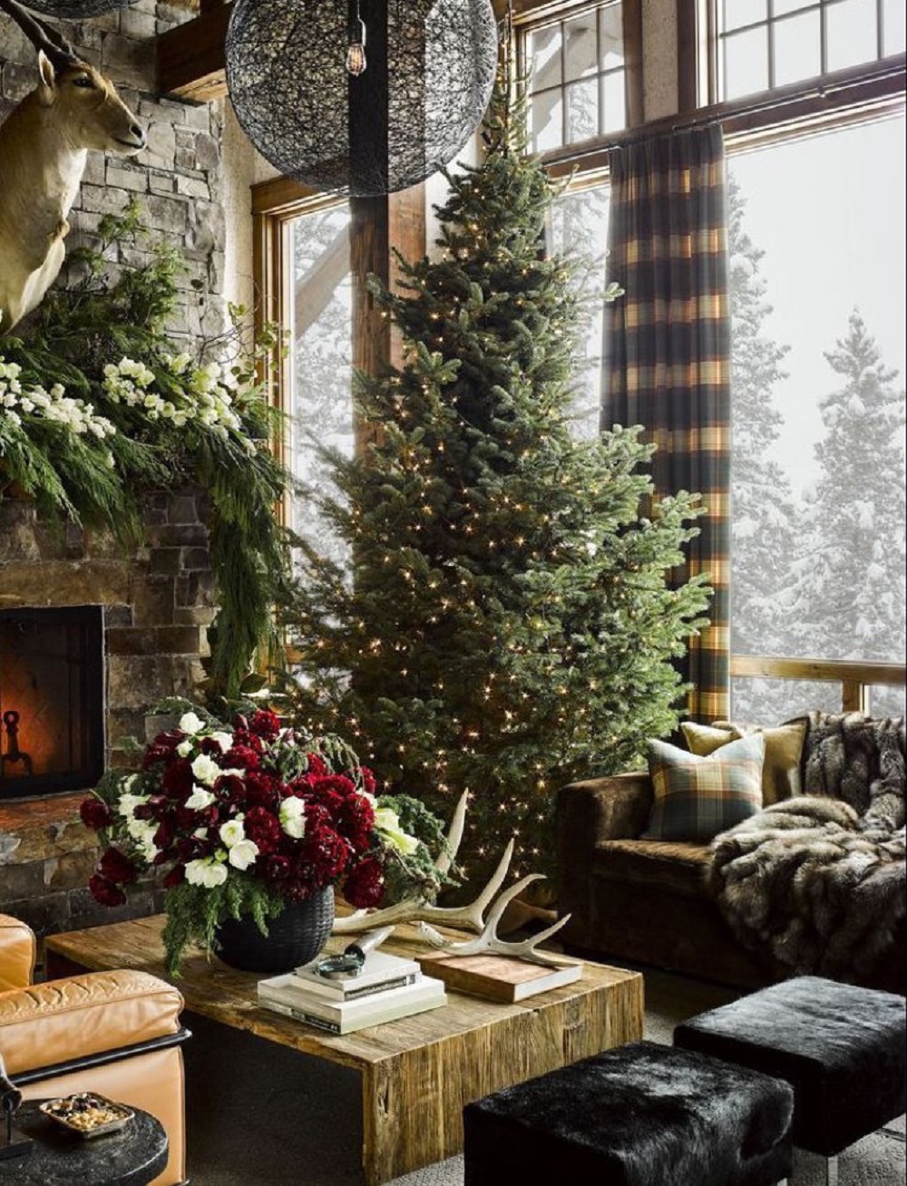 t3-4 Christmas living room decorations you must try in the holiday season