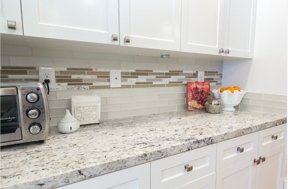 t5-15 White ice granite countertops, inspiration and tips for using them