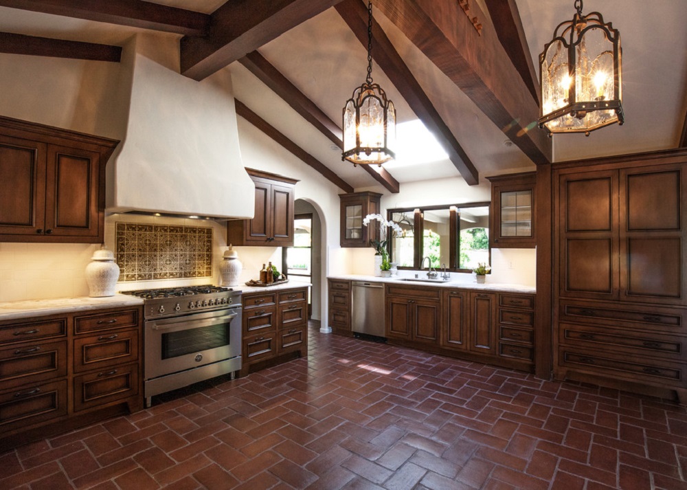 t7-1 Try a Spanish style kitchen. Here are some amazing décor ideas