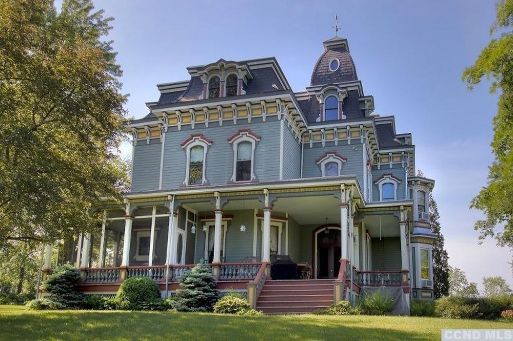 t7-24 What are Victorian era houses and what defines their architecture