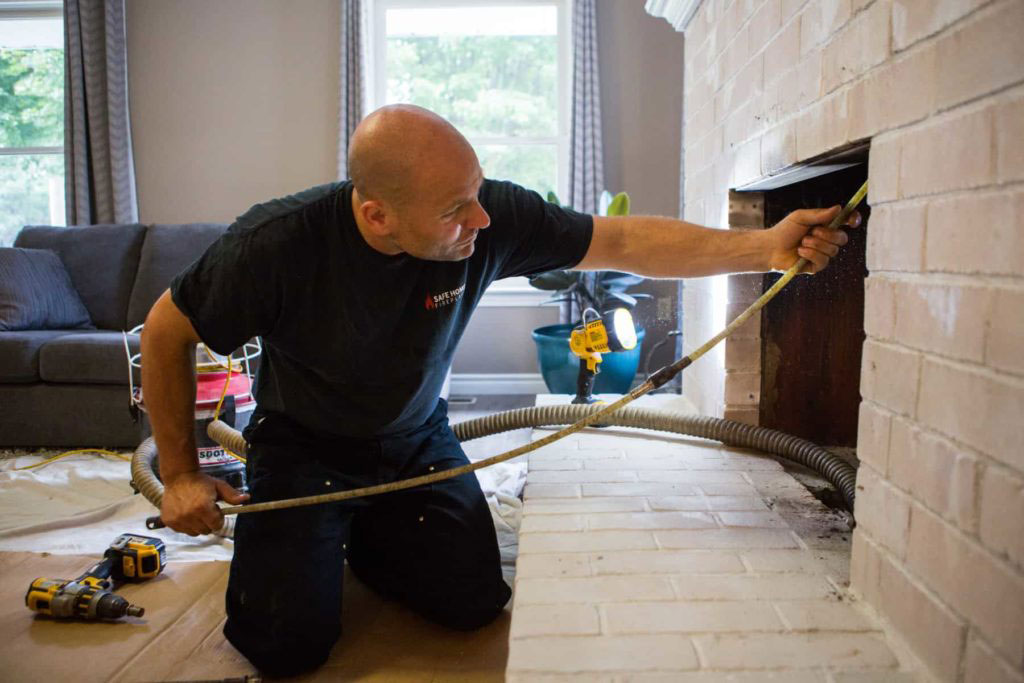 chimney4 How much does a chimney sweep cost? Cleaning costs to know