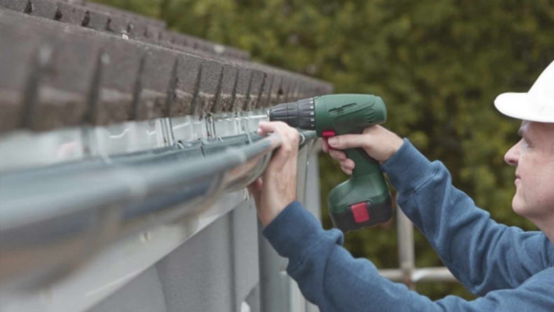 gutter-repair How Much Do Seamless Gutters Cost? What You Should Expect