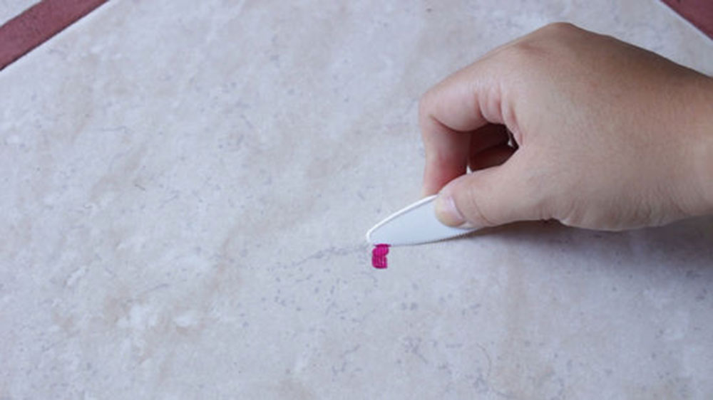 blunt-tool-1 How to get nail polish out of carpet (A quick guide for you)